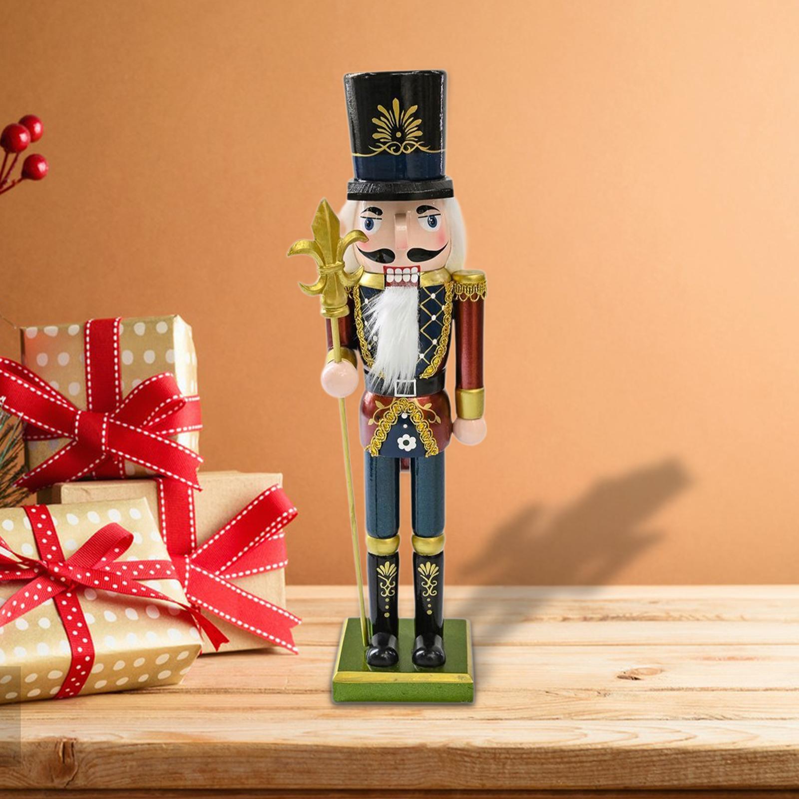 Nutcracker Figurine - Figura de Cascanueces de Madera, Adorno
