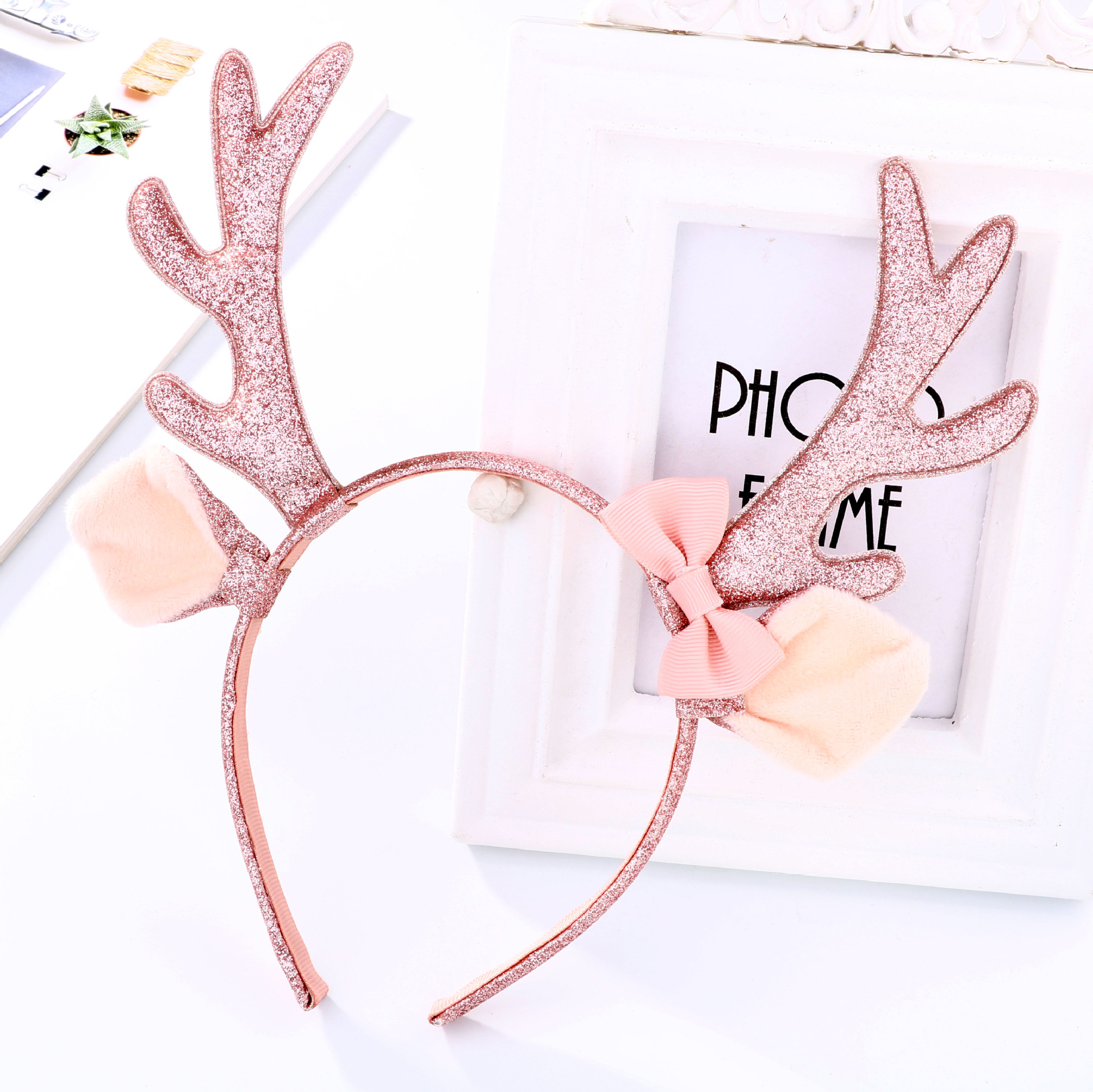 Reindeer Antlers Headband - Diadema con Cuernos de Reno Rosa